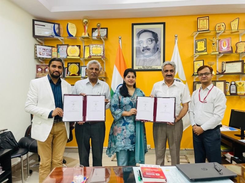 UniKaushal is proud to announce the signing of MOU with Shobhit University